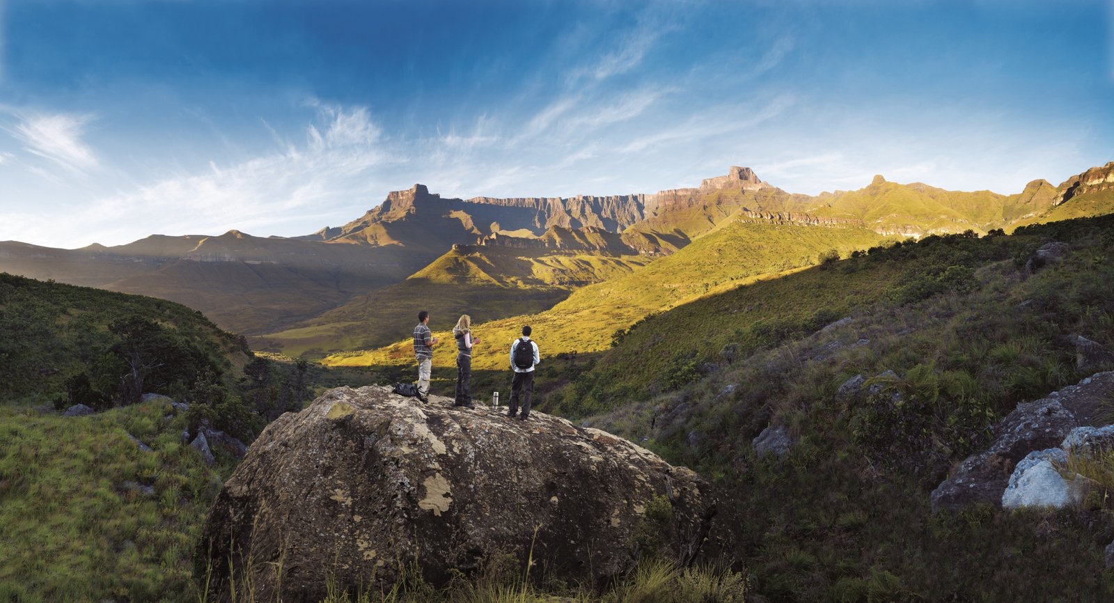 Drakensberge KwaZulu Natal Wandern Südafrika Sonnenaufgang mit Aussicht