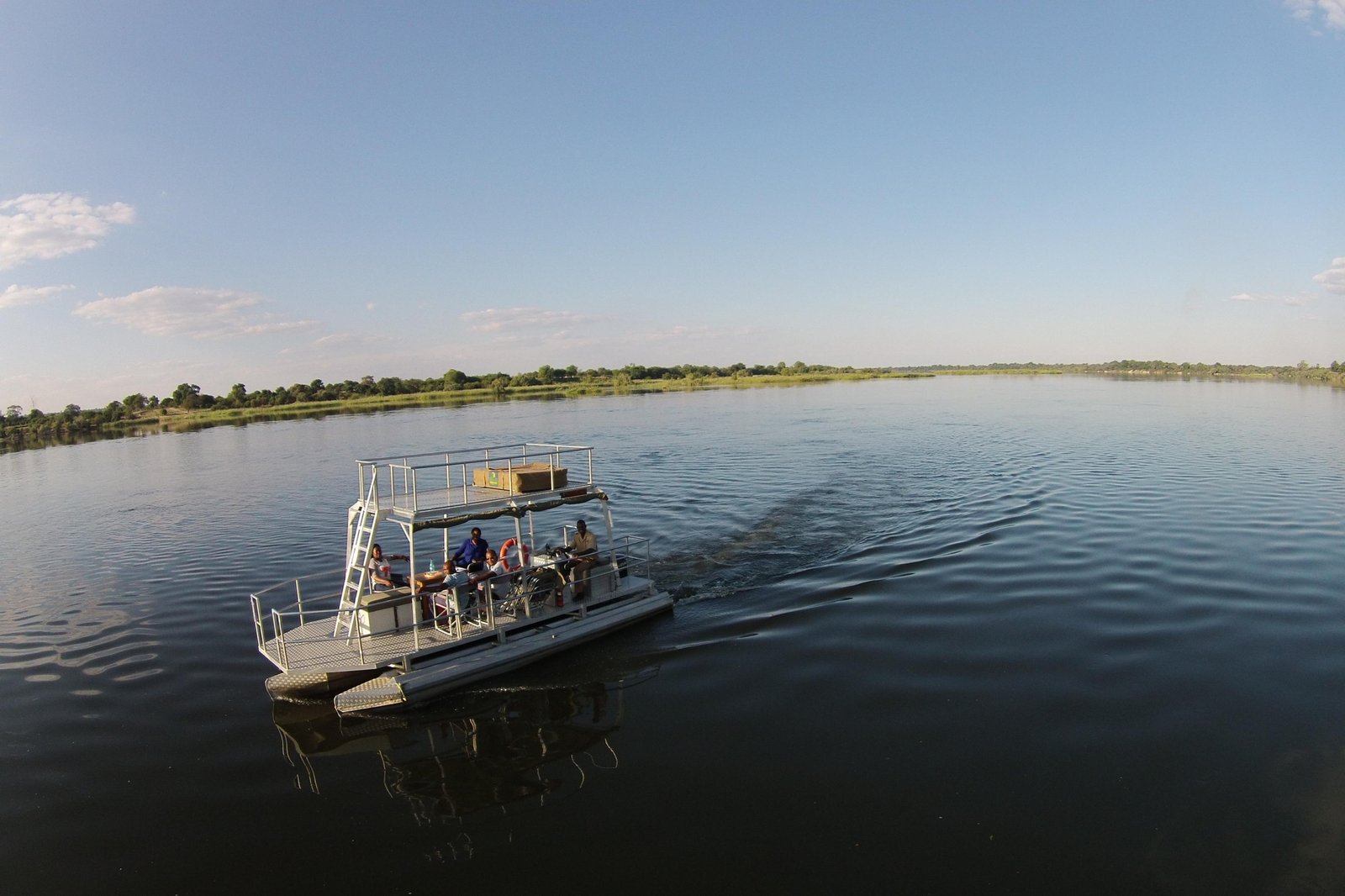Caprive River Lodge Boatcruise auf dem Zambezi