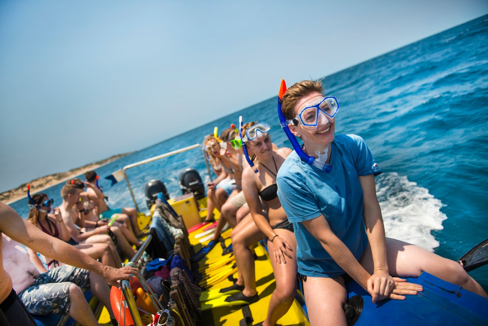Nomad Africa Tours & Safari Schnorchelausflug in Mozambique mit einem Boot