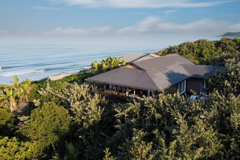 Zimmer von Aussen mit Blick auf das Meer