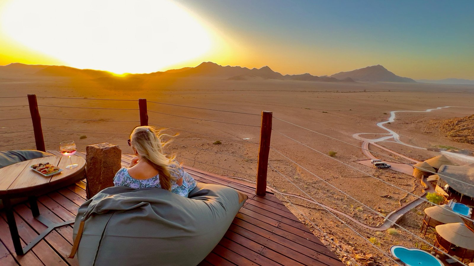 Sundowner-Deck mit Blick in die Weite
